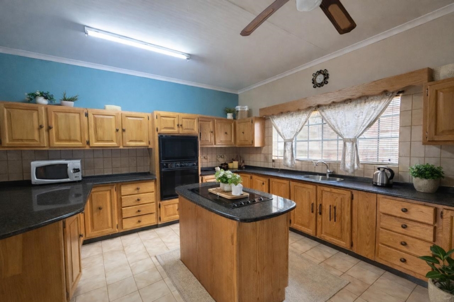 4 Bedroom Property for Sale in Cashan North West